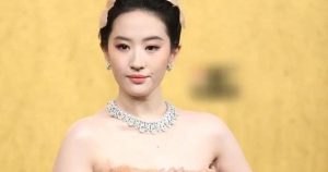 “Thần tiên tỷ tỷ” nhận ý kiến trái chiều vì thái độ phớt lờ” đàn em tại sự kiện