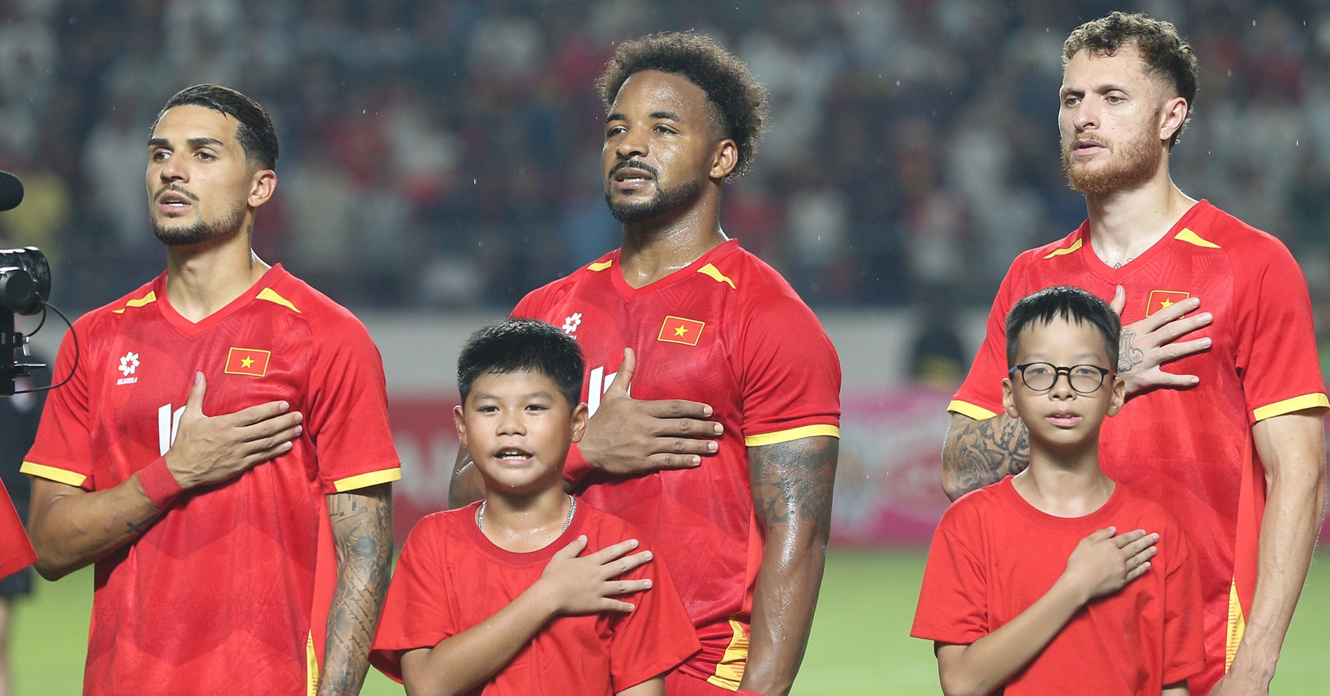 Xuân Son chấn thương nặng hơn dự kiến, dấu hỏi lớn dự Asian Cup
